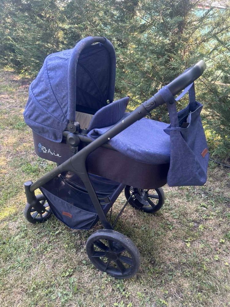 Бебешка количка Chipolino