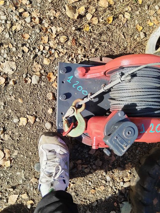 Troliu de tras motocultor tractoras în 2 cilindrii