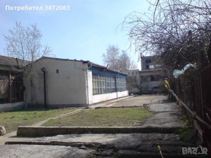 Голям парцел в промишлена зона