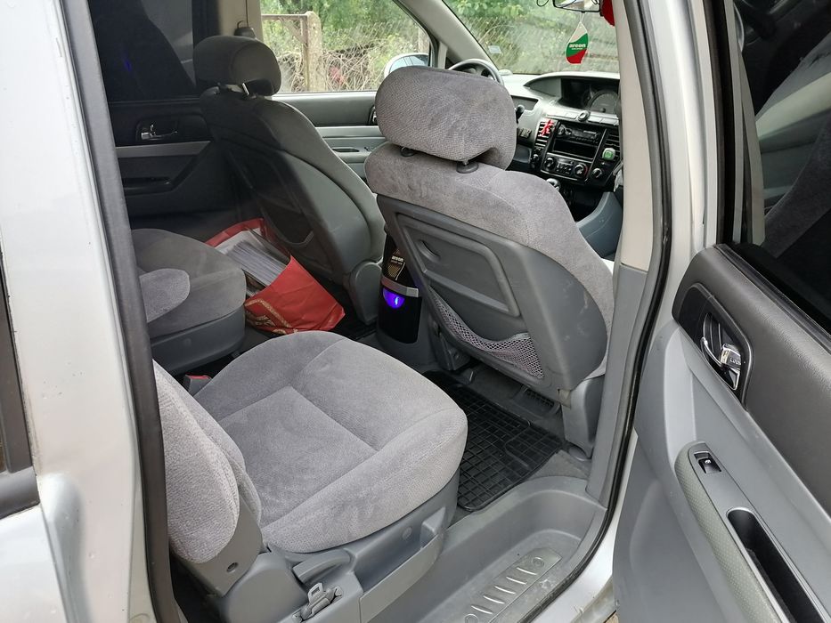 Продава се Ssangyong Rodius!
