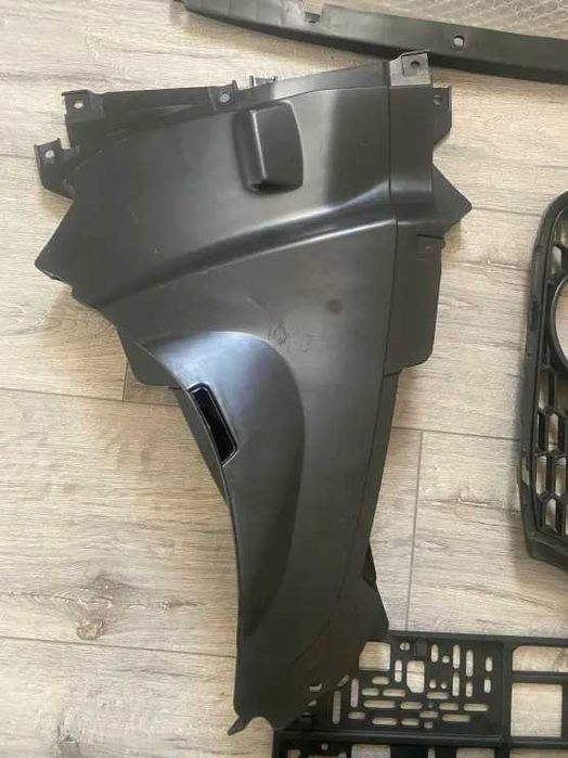 Prinderi / Ornamente BMW F30/F31 Bara Stil M3