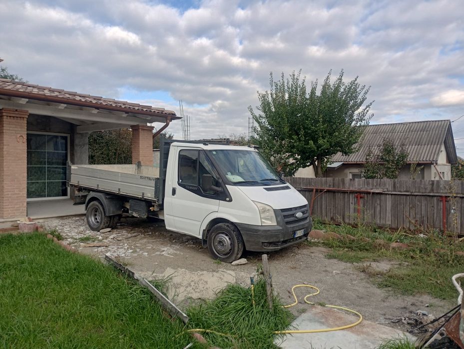 Vind camion basculabil in trei parti