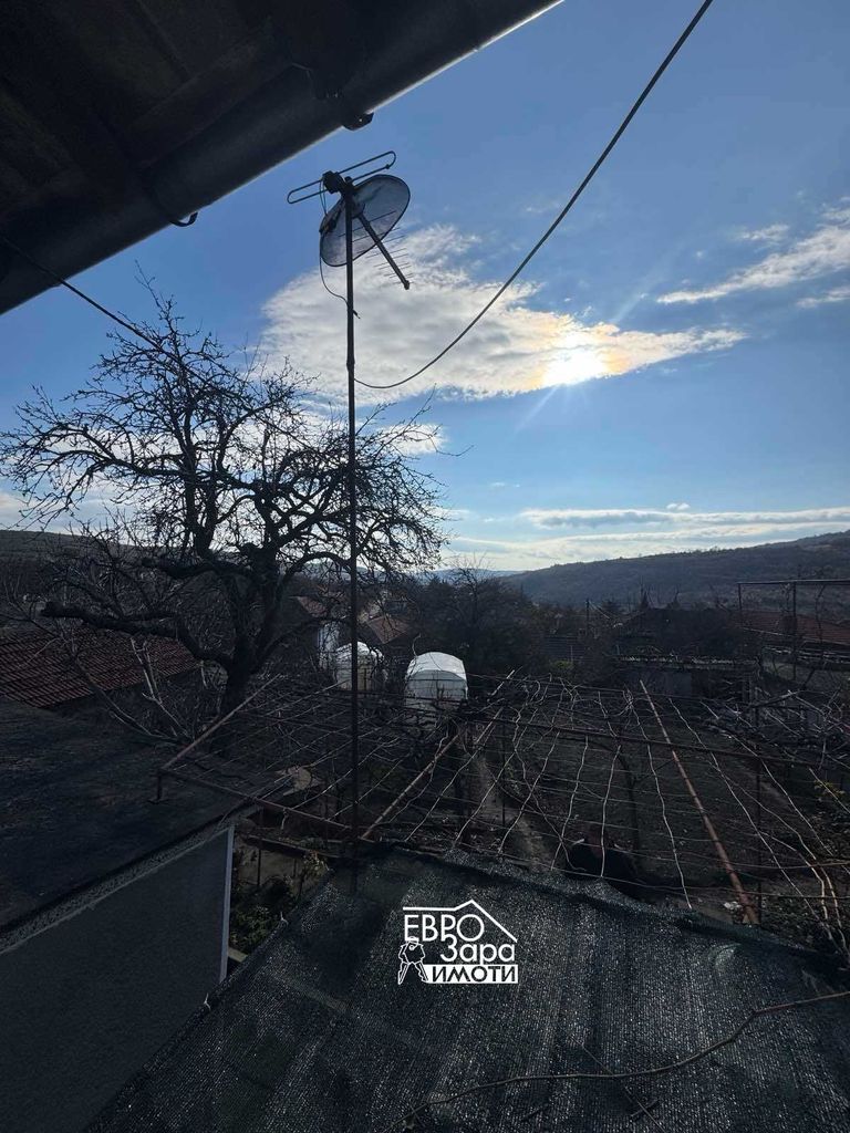 Продава се Къща в с. Люляк, Област Стара Загора - 160 кв.м за 450 €/кв.м - Снимка #3