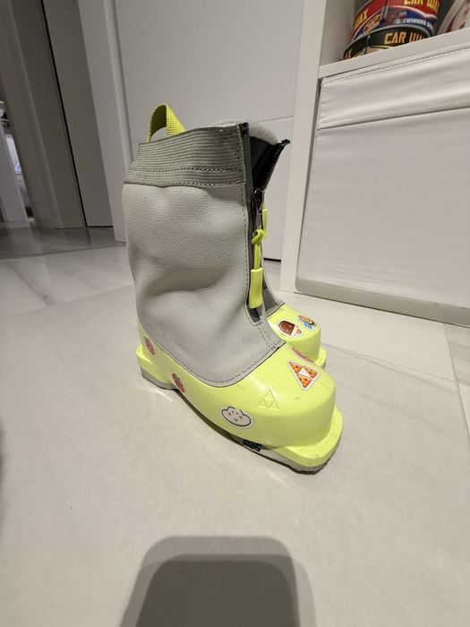 Clapari copii Fischer One Yellow 17.5
