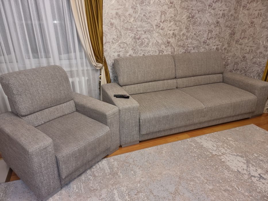 Диван в хорошем состоянии