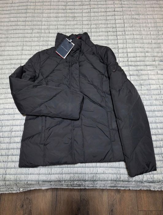 Tommy Hilfiger Geaca cu puf de gasca  L dama