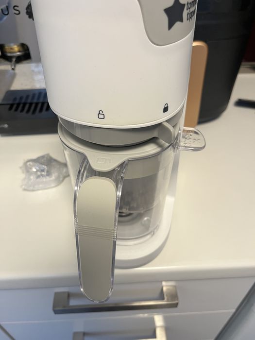 Tommee Tippee уред за приготвяне на храна 2в1