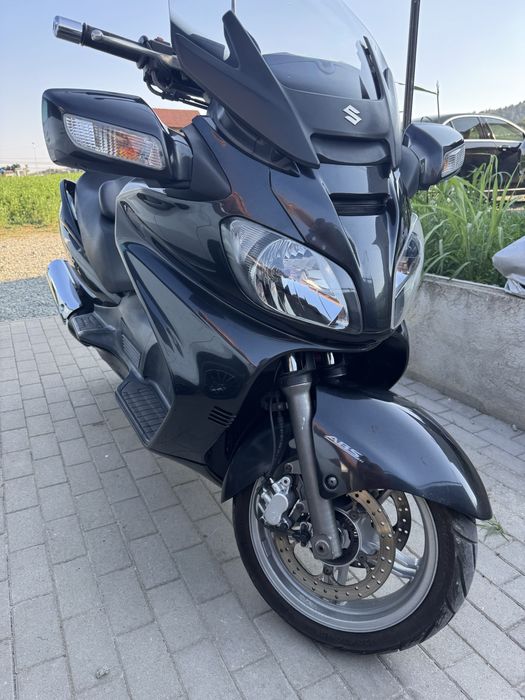 Suzuki Burgman 650