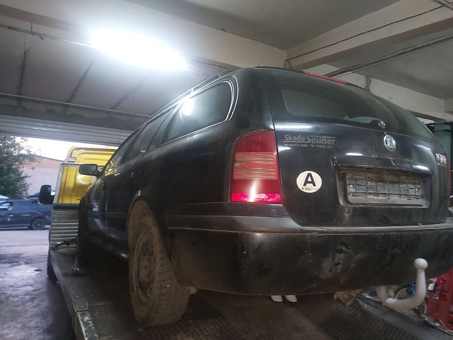 Шкода Октавия 1.9 TDI  110 к.с