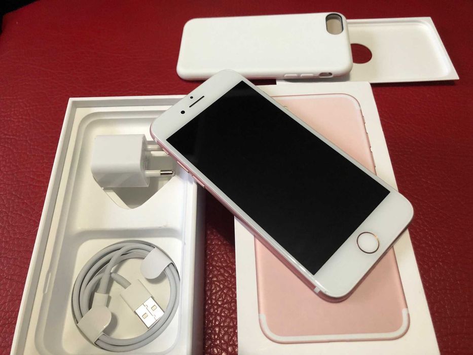 Apple iPhone 7 32Gb ROSE GOLD Фабрично отключен