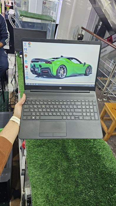 45 kun ishlagan sovgaga kelgan HP notebookni  yarim narxiga beraman!
