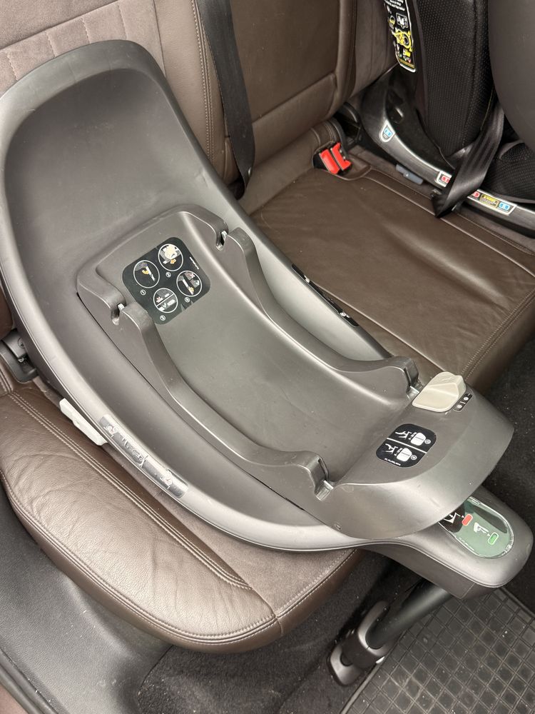 Scaun auto GB cu baza isofix