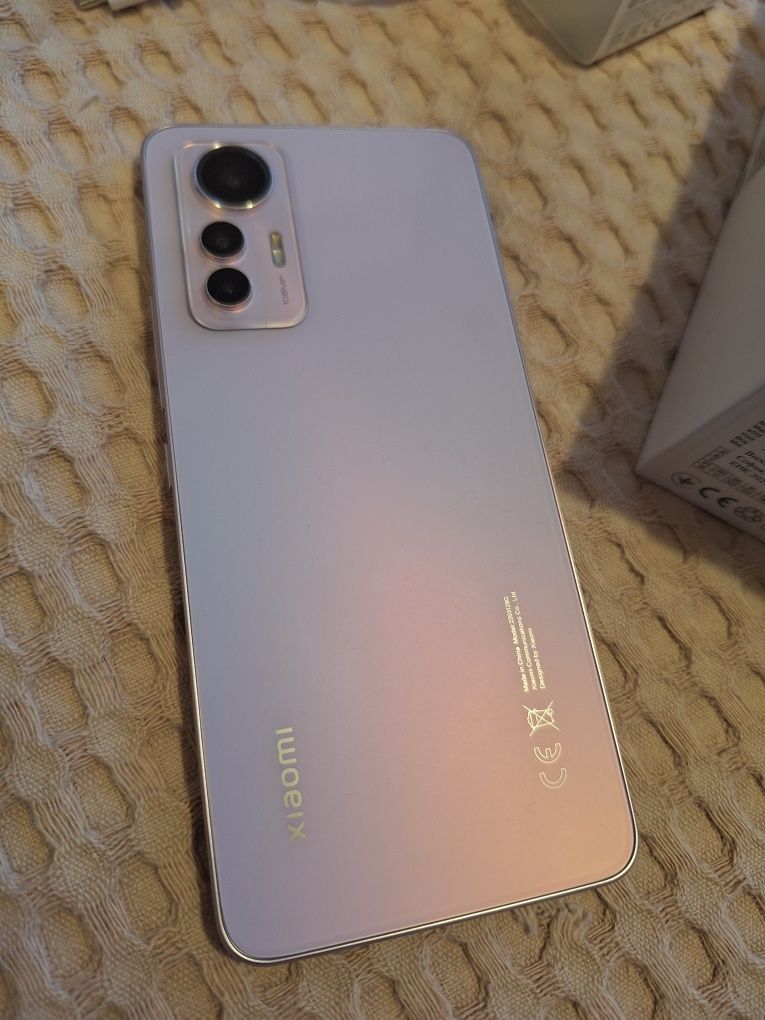 Xiaomi 12 lite розов като нов