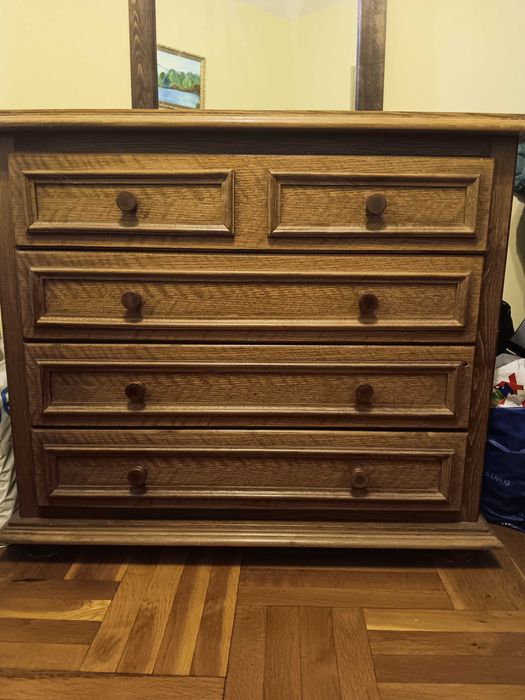 Спален комплект спалня,гардероб, шкафчета