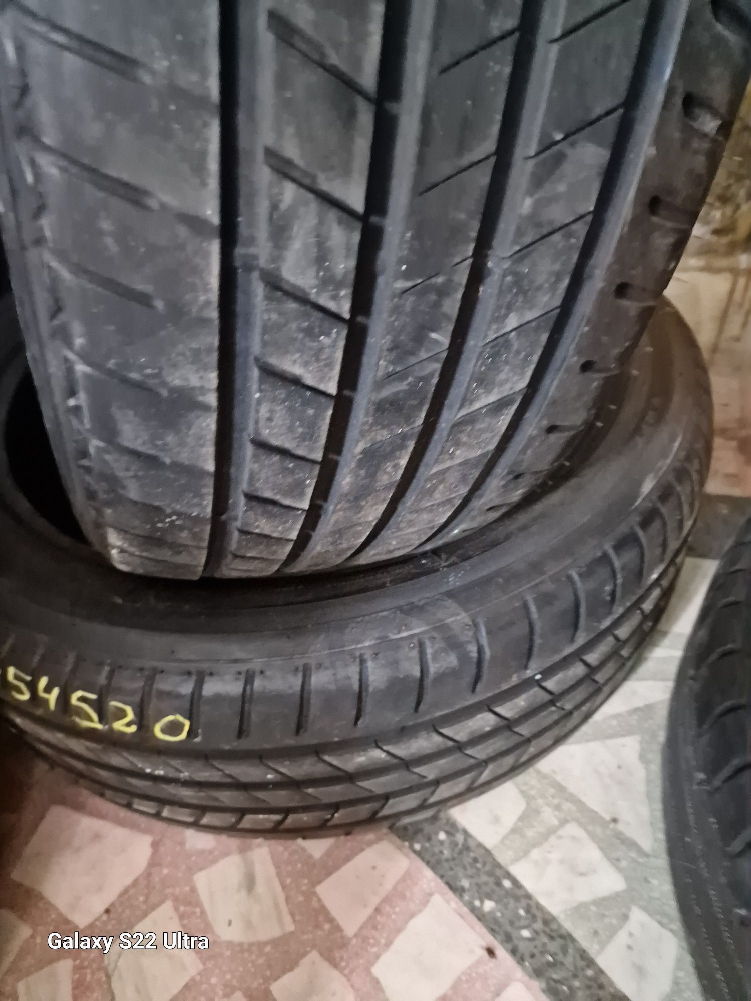 245 45 20 Bridgestone 2броя Run flat