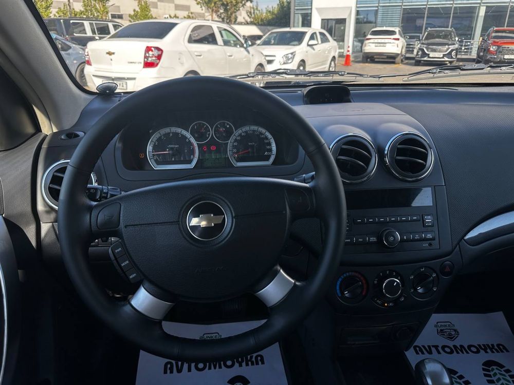 Chevrolet Nexia 3 AT