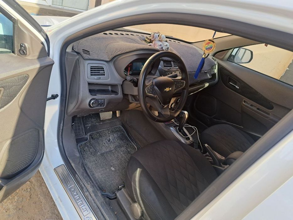 Сотилади хаммаси уенги