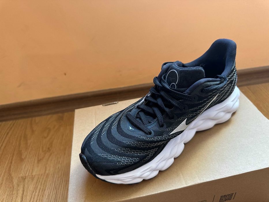 Дамски оригинални маратонки Mizuno