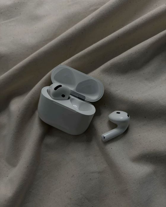 Продам airpods 4 lux premium