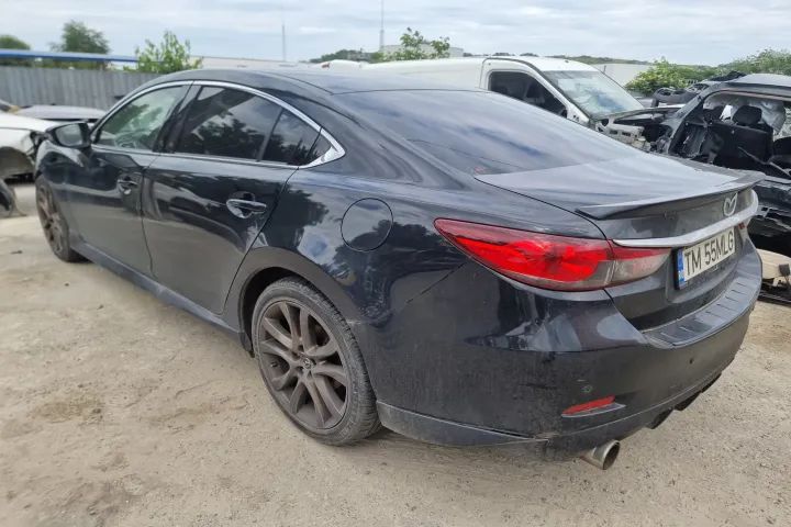Bara spate grile bord armatura  cadru scut haion portbagaj parbriz luneta calandru Mazda 6 GJ motor 2.2d 175cp 2013 euro 6 shy1  dezmembrez dezmembrari piese