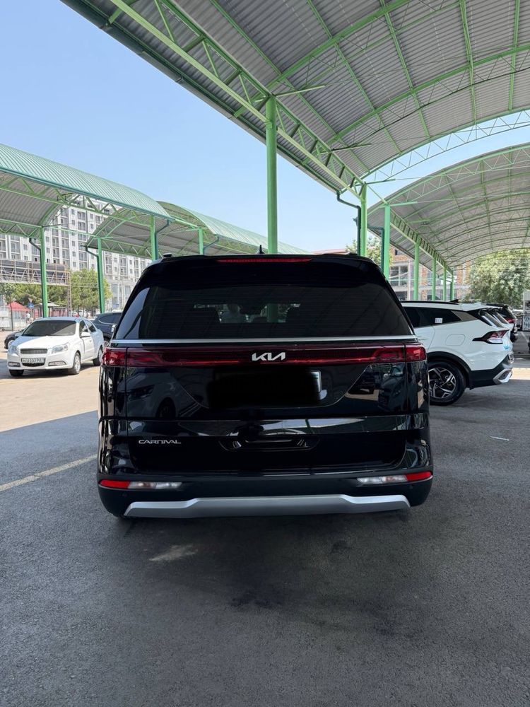Kia Carnival 2023