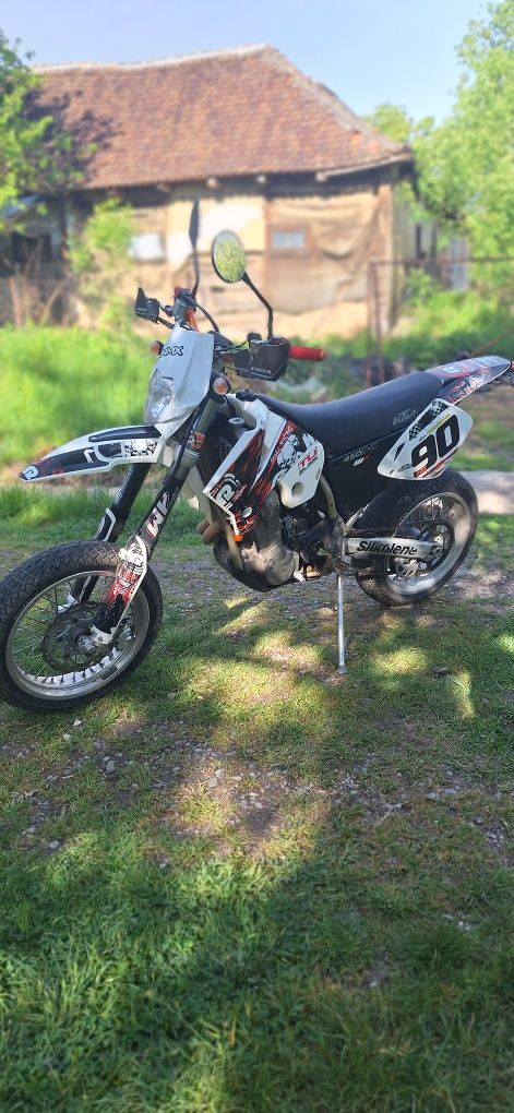 De vanzare ktm exc 450 supermoto a2