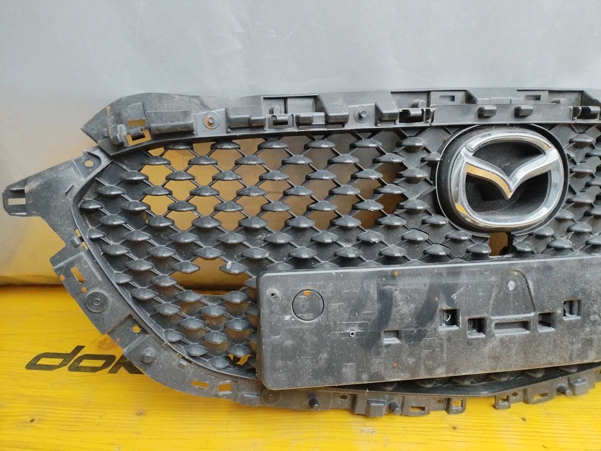 Грил решетка мазда 2 Mazda 2