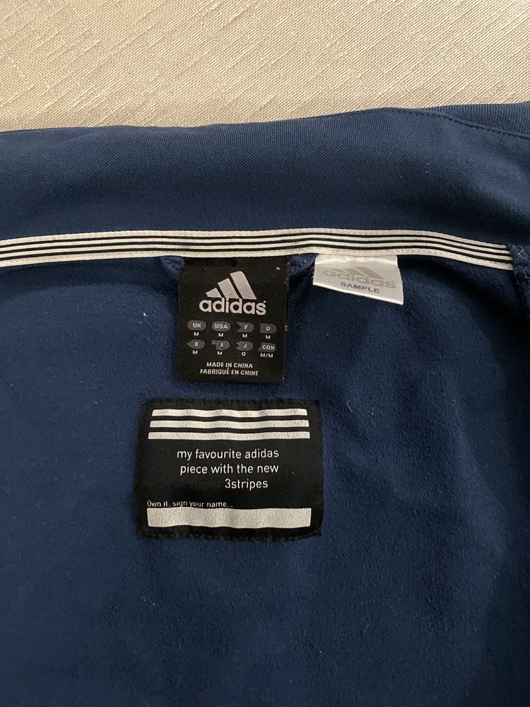 Geaca adidas. Bluza adidas