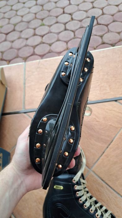 Patine Roces Slapshot Black -- piele -- ca noi!