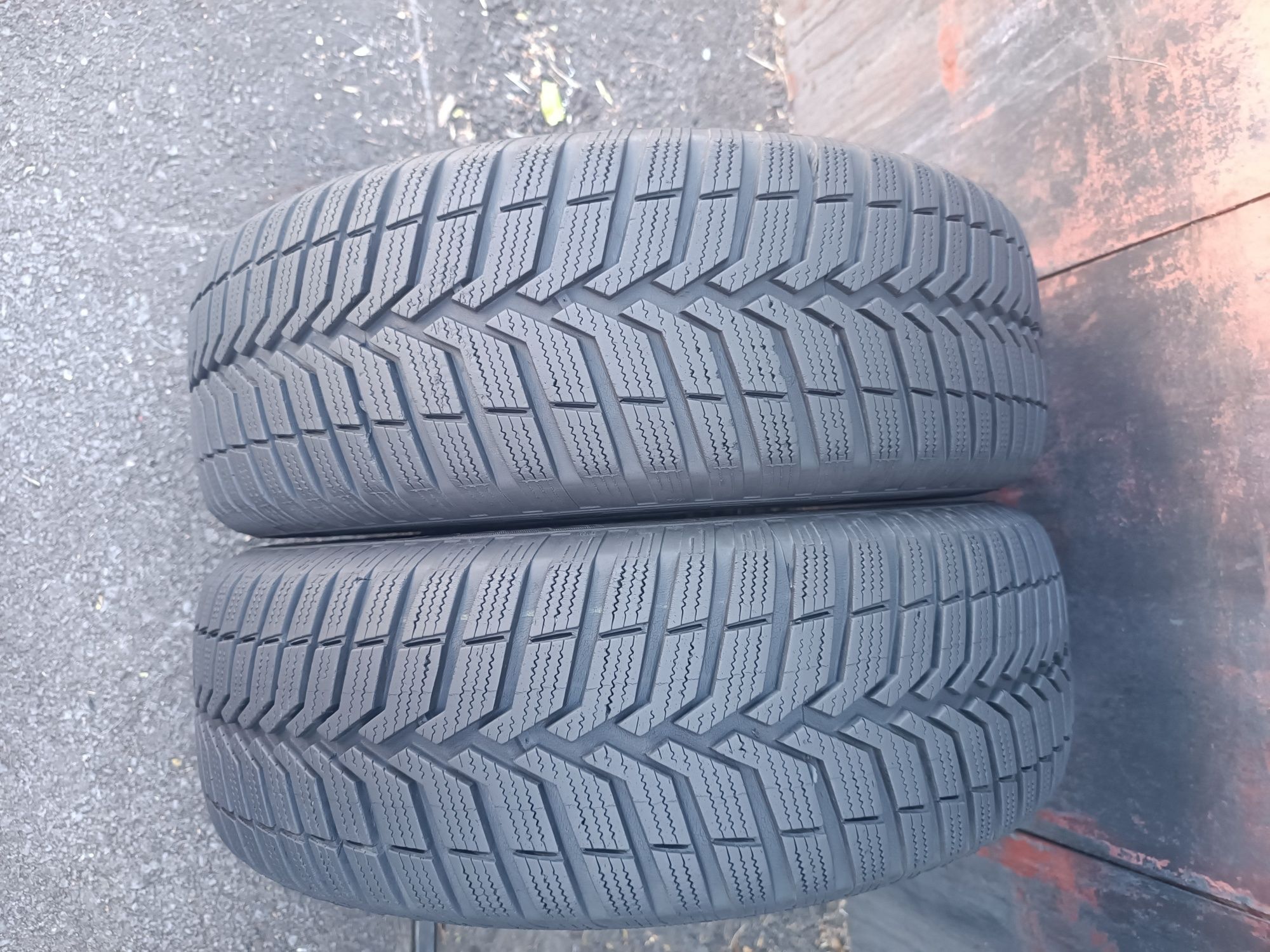 185/65/14 Vredestein