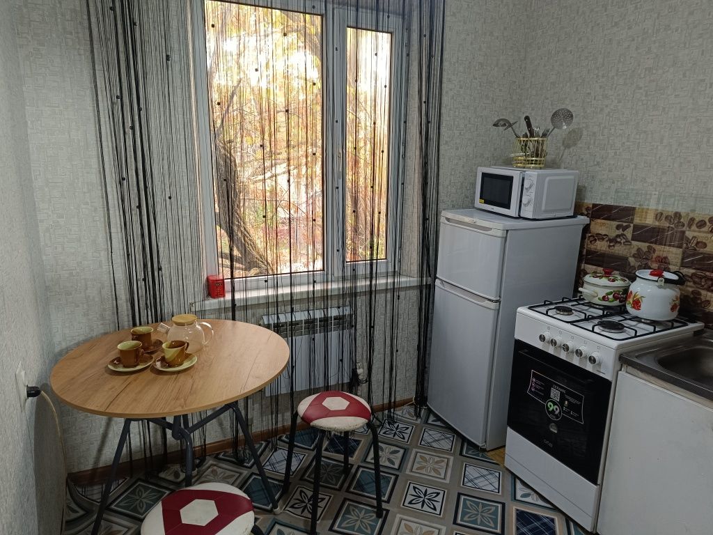 Сдаётся 2 х ком .квартира .2500 час