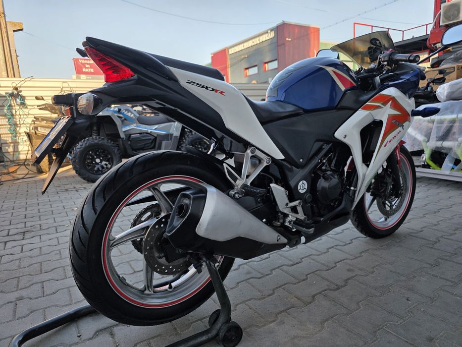 A2 Honda Cbr 250R 2012 ABS motocicleta 35kw permis