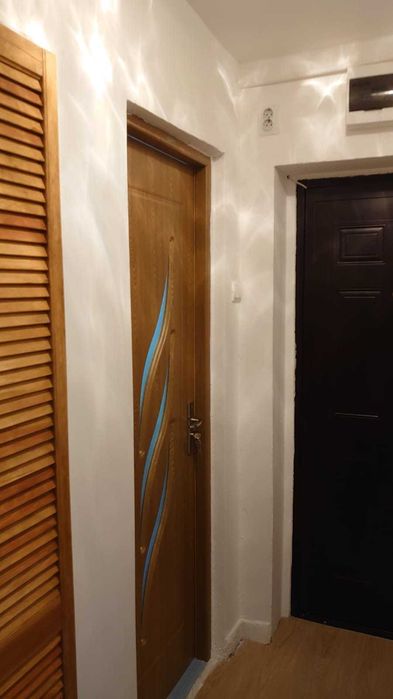 Vând garsonieră confort 1, 32 m², Calea Mărășești, zonă centrală Bacău