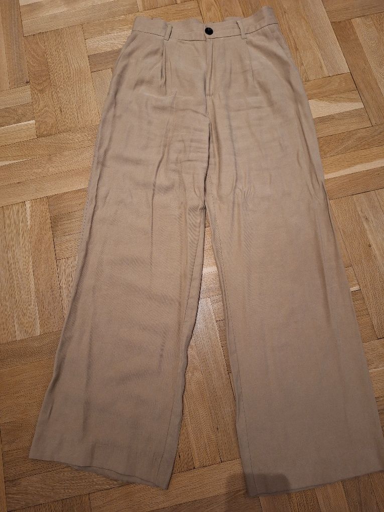 Панталон  Guess, Zara, Bershka,  Miss Sixty Luxury, Tara Jarmon, Massi