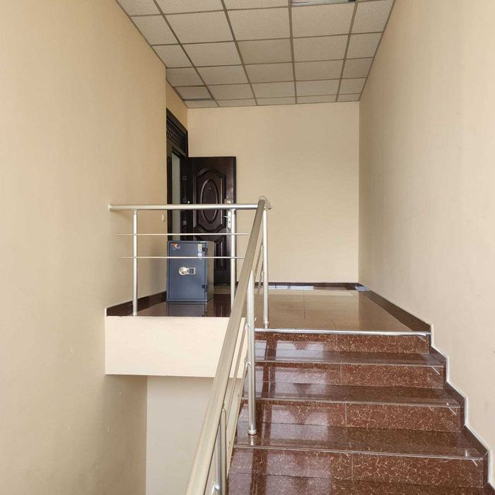 Офис 455 кв.м. ВАЗ ЦЕНТР метро Сабир Рахимов 50 метров