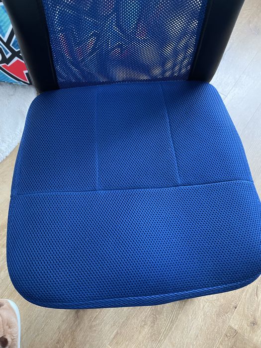 Детски стол за бюро