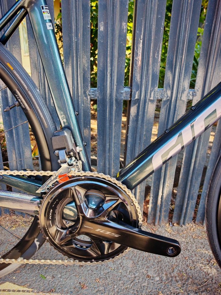 Bicicleta cursiera carbon Giant TCR ADVANCED 105 DI2 12V size M noua