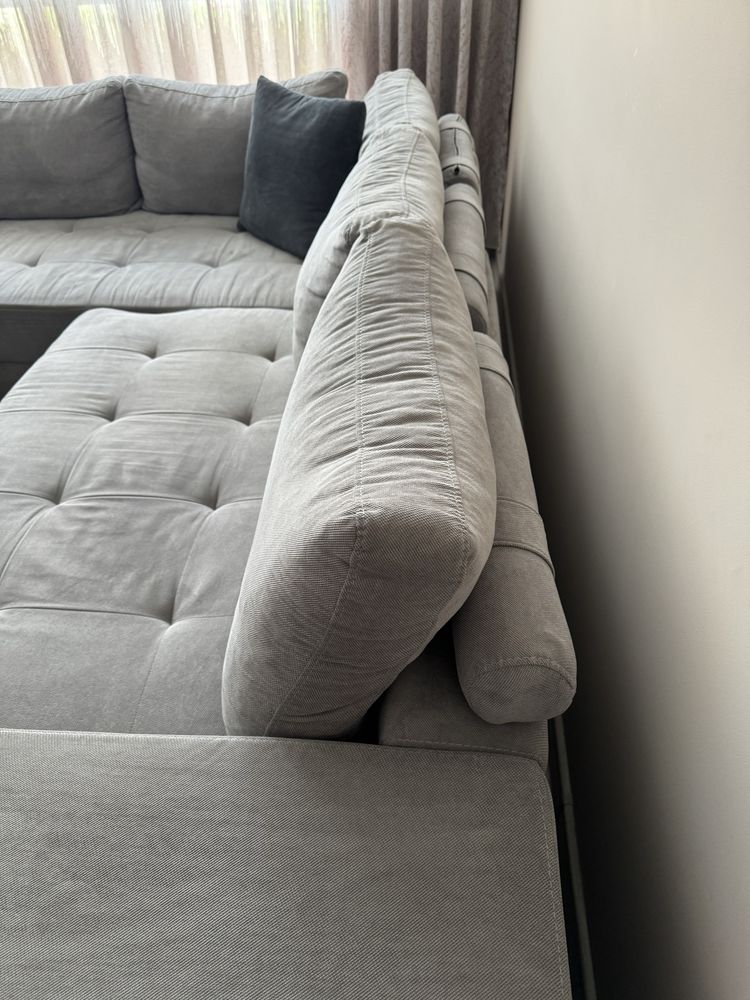 Разтегателен  ъглов диван