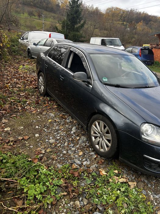 Vând Volkswagen jetta 1.4 tsi dsg