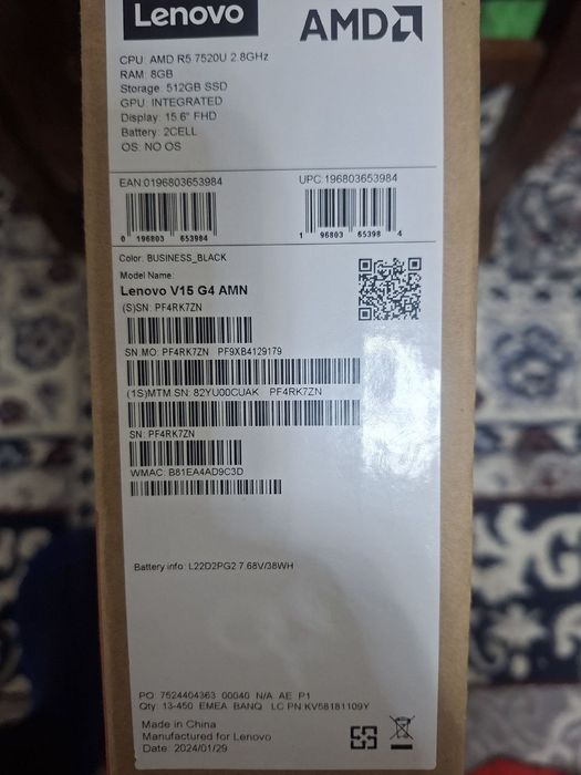 Срочно продаётся ноутбук lenovo V15 G4 RAM 8GB SSD 512GB