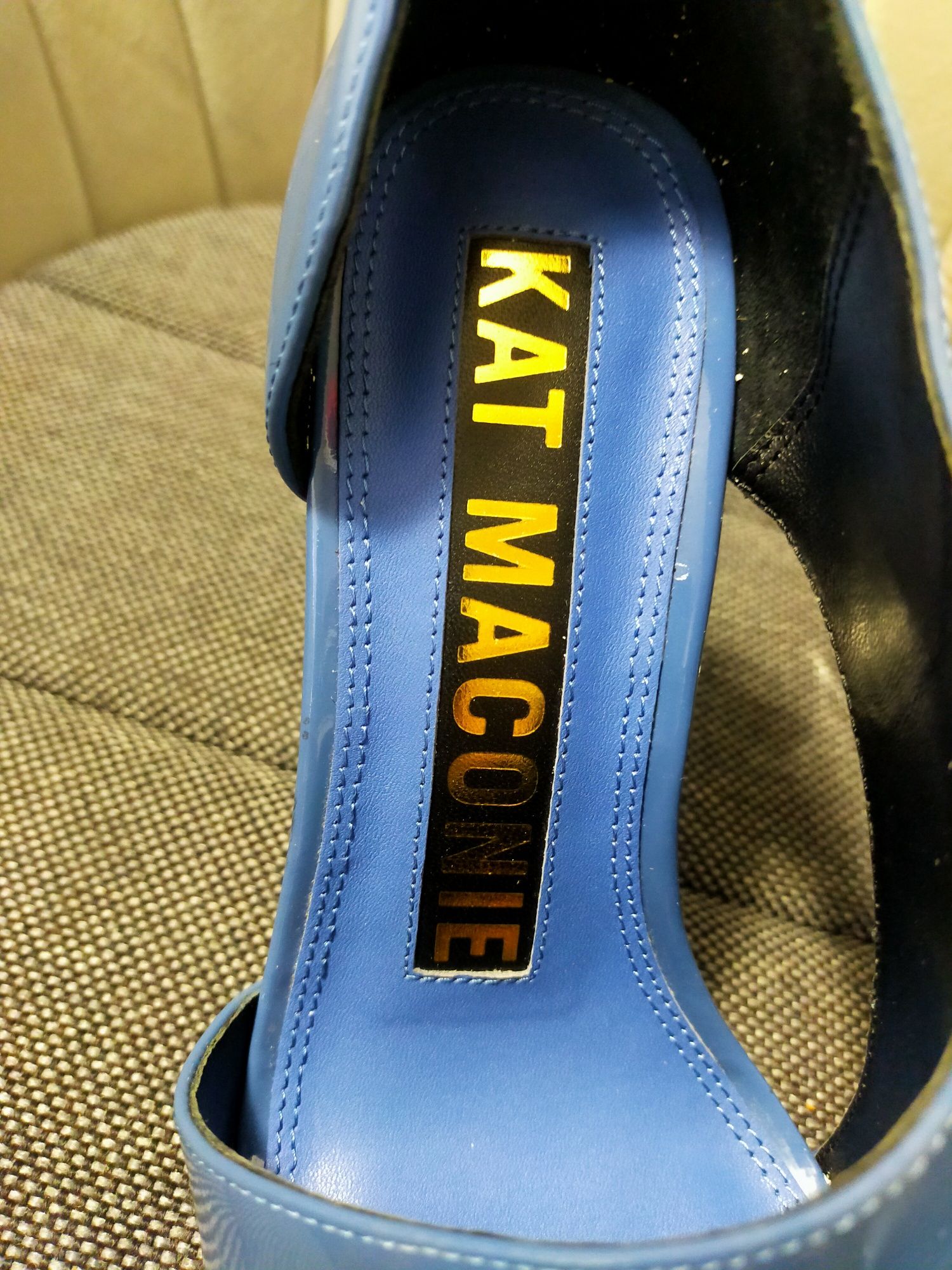 Vând pantofi damă KAT MACONIE mărimea 37