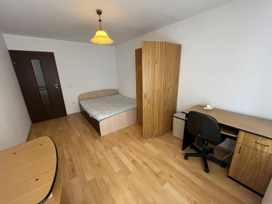 Apartament în zona Schit