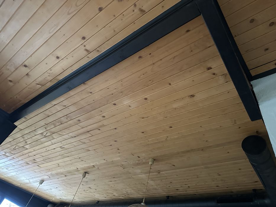 Дървен навес с плъзгаща немска дограма