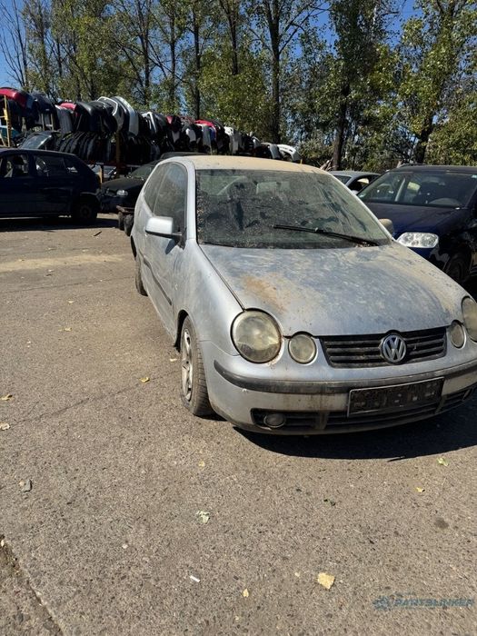 Dezmembrez VOLKSWAGEN POLO 9N1 2002 1.4 TDI AMF 55KW|75HP