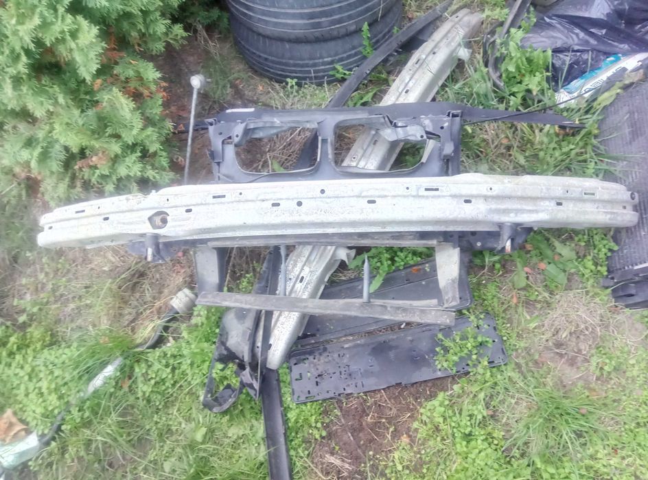 предна маска очиларка маска греда решетка бмв е46 bmw e46 320 318