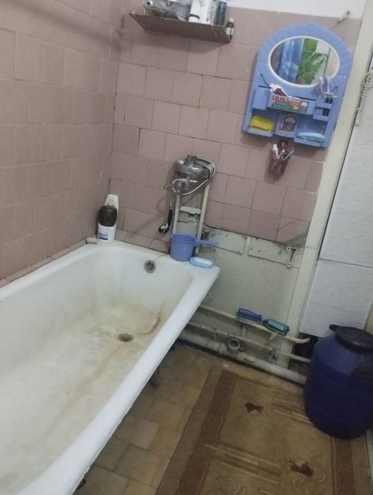 Срочно! Квартира на Юнусабад -Петушок 3/3/9 общ пл 72м ,разделка