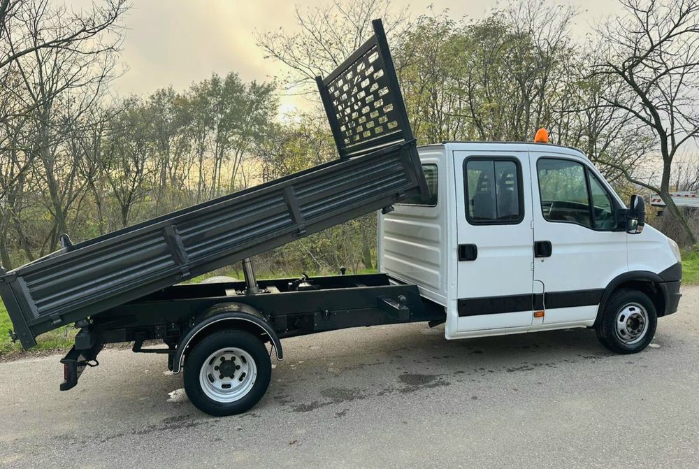 Iveco Daily Doka 35C15 7 locuri  basculabil