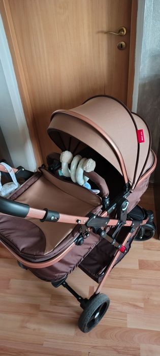 Vând Cărucior puțin folosit Sport+Landou 2în 1