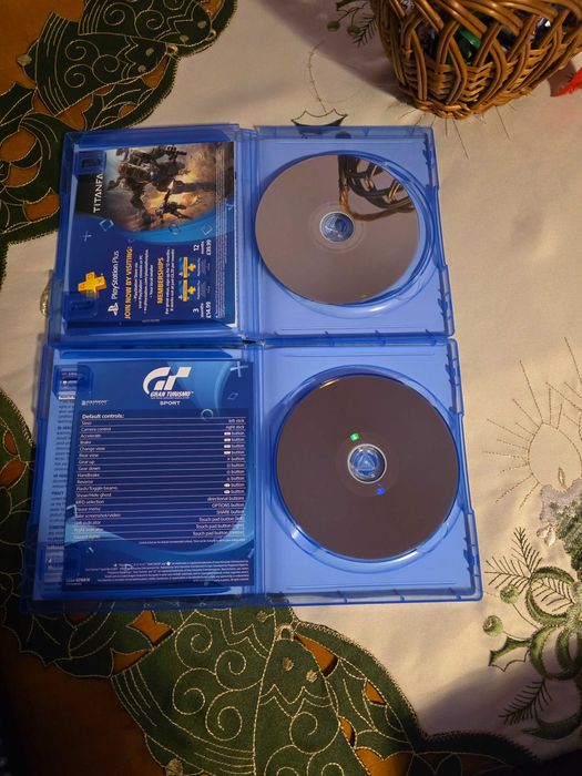 TitanFall 2 plus GranTurismo