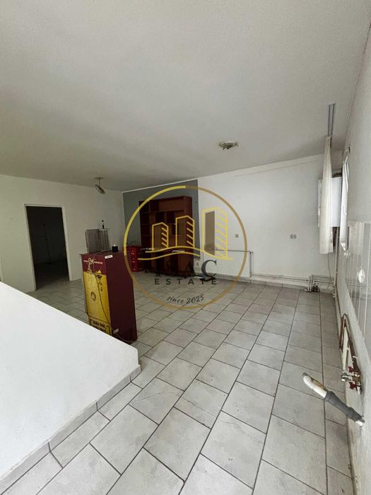 Spațiu comercial de vânzare zona Sinaia